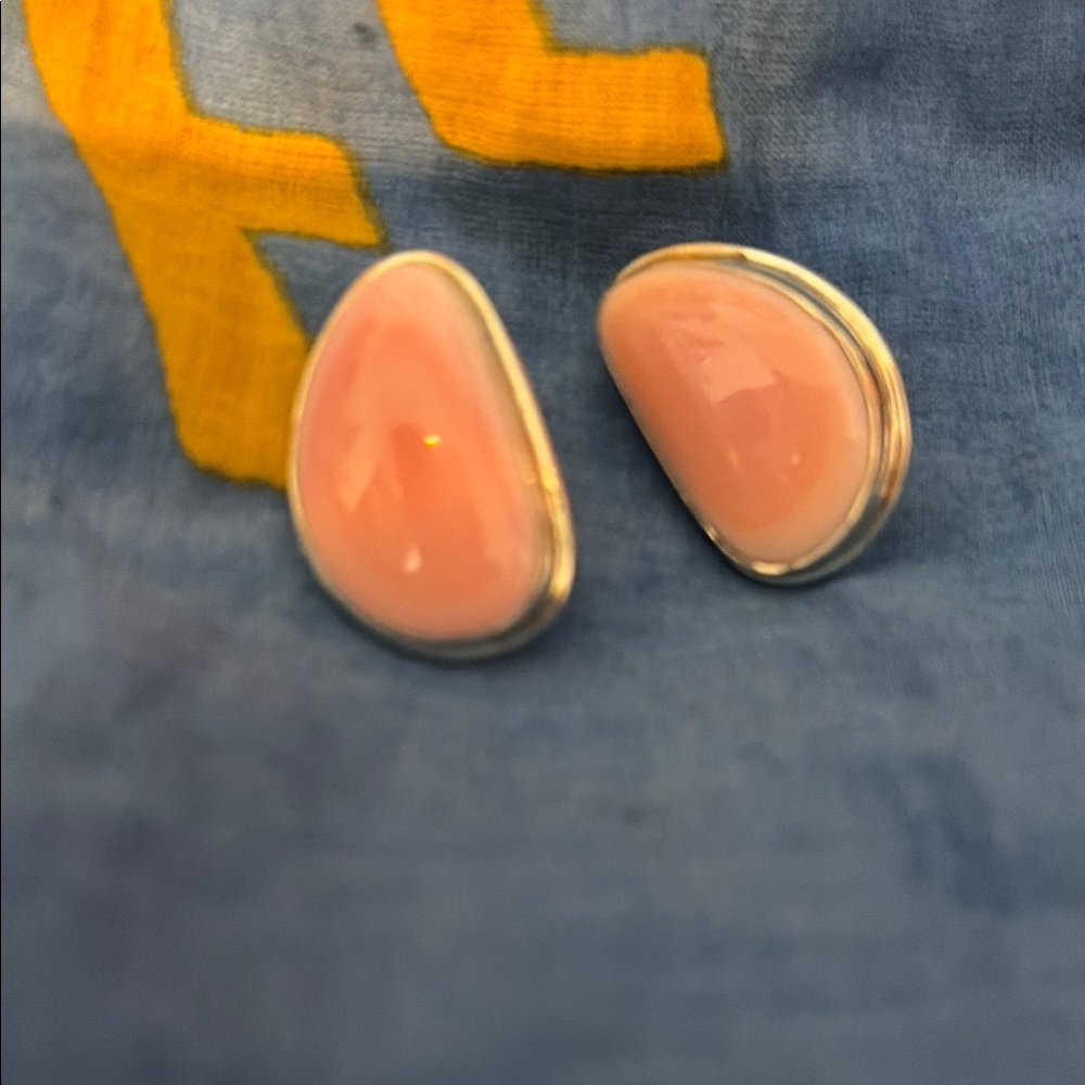 Pink Conch Silver Studs